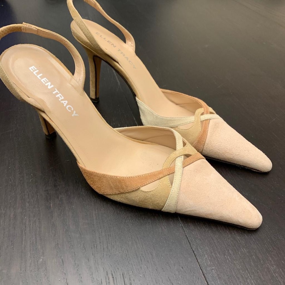Ellen Tracy Pointy Toe Heels size 8.5